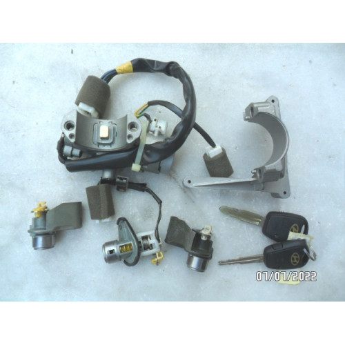 KİLİT SETİ ANAHTAR KUMANDALI KOMPLE HYUNDAİ ACCENT MİLENYUM KASA ADMİRA 2000-2006